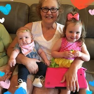 Meet your Posher, Linda